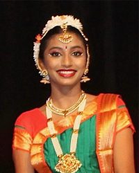 Toppers_0006_Nihita